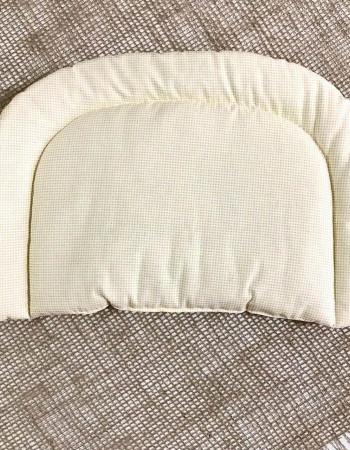Подушка дитяча із заокругленими кутами Жовта клітинка бязь Penetka 35x22 см